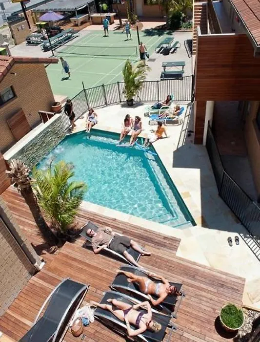 Maxmee Backpackers Resort-1