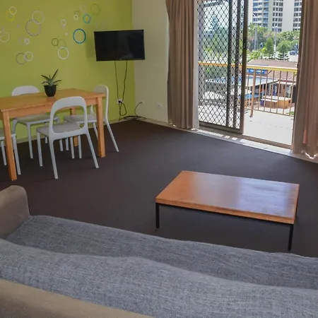 Maxmee Backpackers Resort-3
